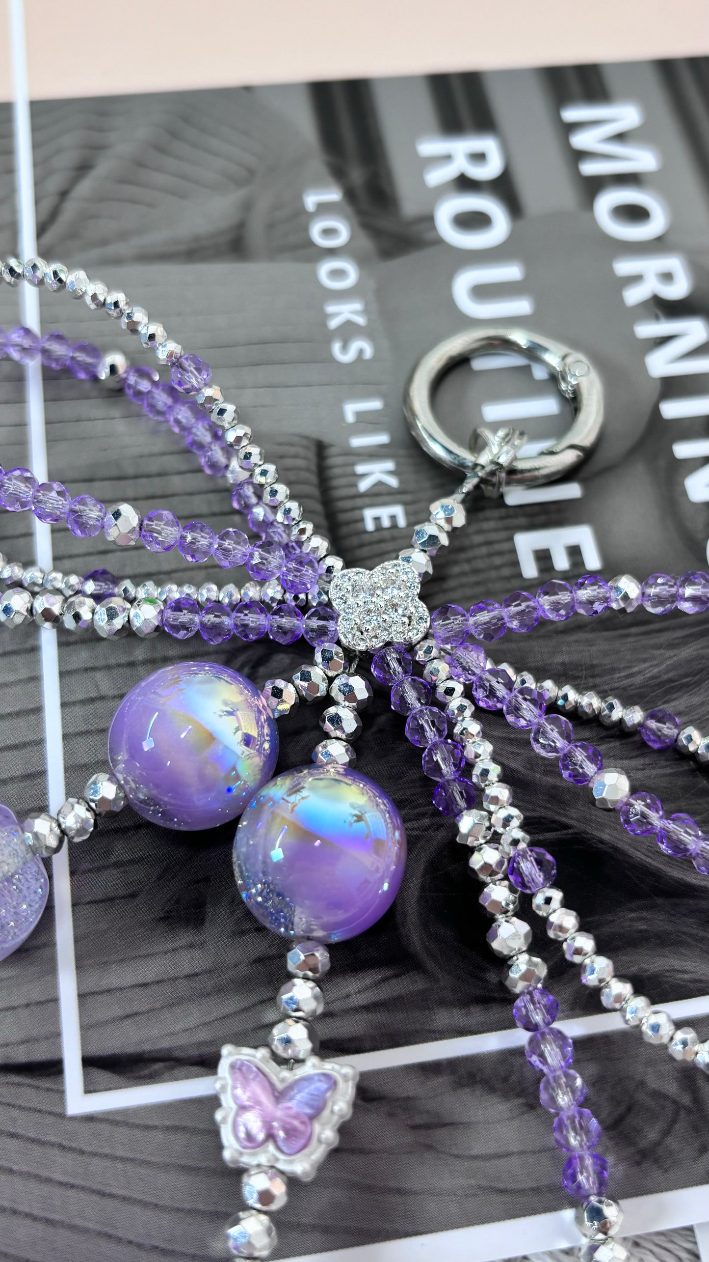【CharmLink】Legant Purple Beaded Phone Charm Wrist Strap with Iridescent Beads, Stylish Lanyard for iPhone & Samsung – Trendy and Durable Mobile Accessory for Women